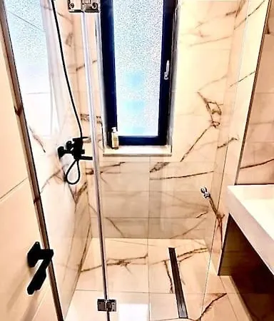 Garsoniera Bluemarina Apartmán