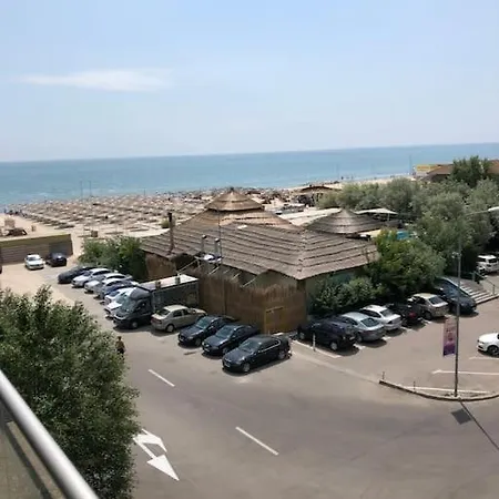 Garsoniera Bluemarina Apartmán *