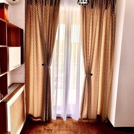 Garsoniera Bluemarina Apartmán *